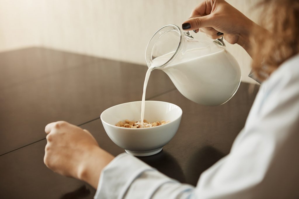 Qué es la lactosa de la leche